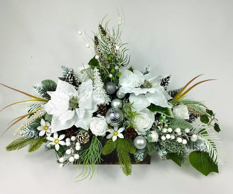 Trwały stroik na cmentarz z żywego świerku – prosta instrukcja krok po kroku