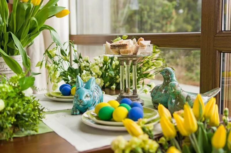 Dekoracje stołu na Wielkanoc