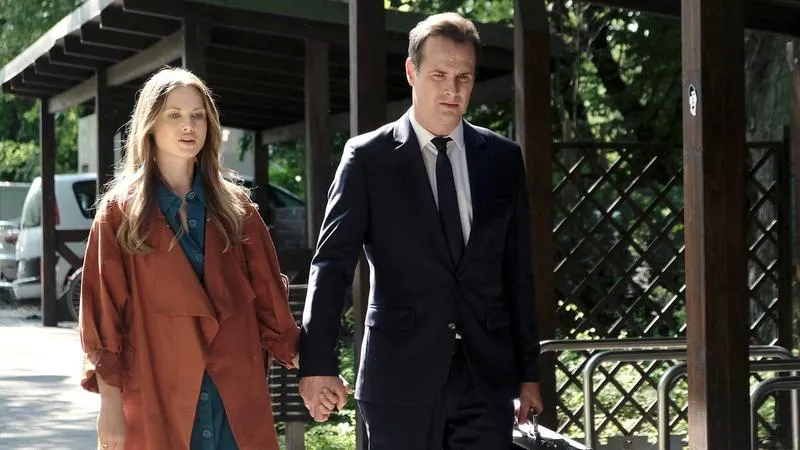 Psychologiczne skutki dla zdradzonego partnera