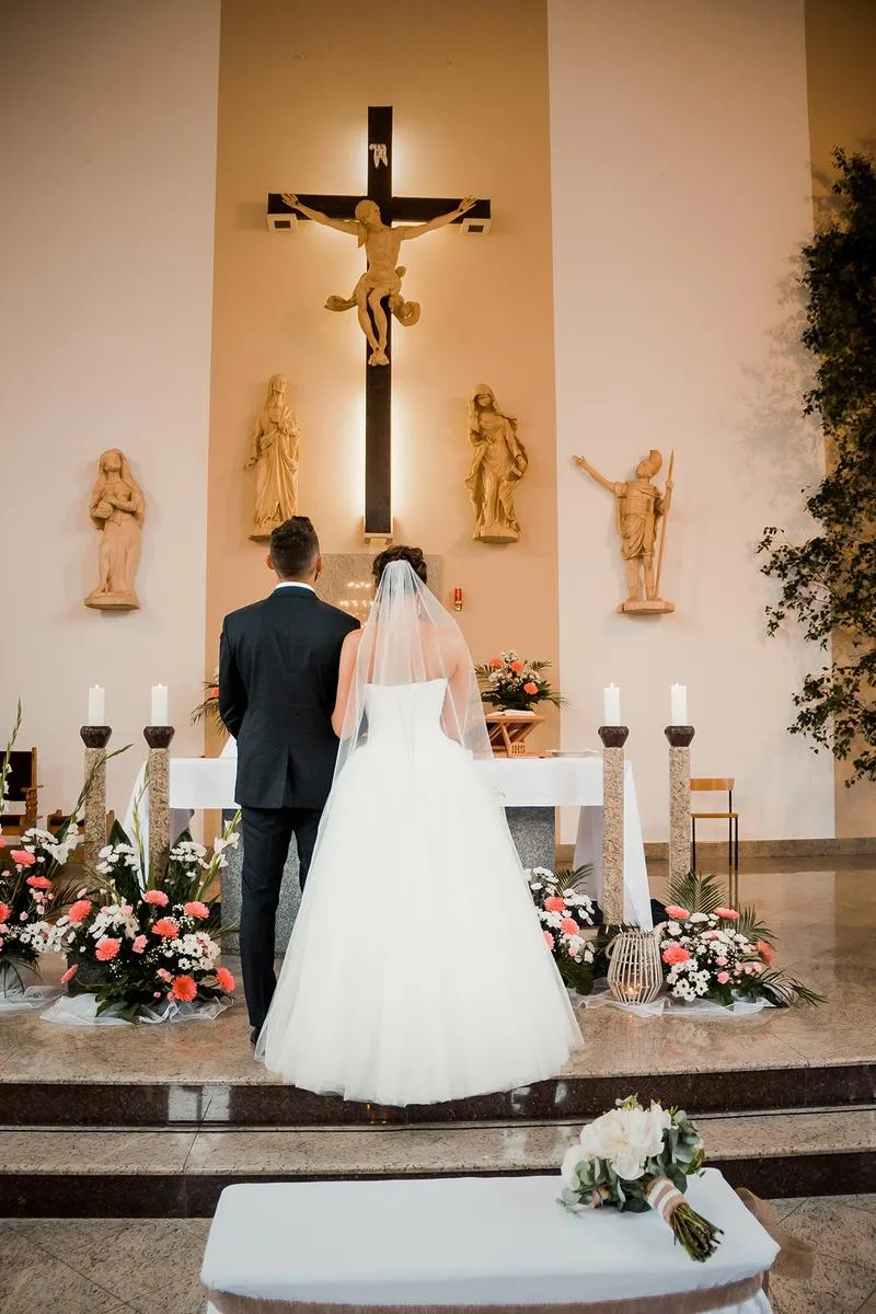 Tradycyjne dekoracje z kwiatów i ziół